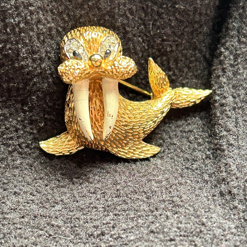 Gold Walrus Brooch with Rhinestones vintage Jonah